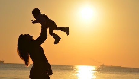 Υπογεννητικότητα Στην Ελλάδα - Τα Στοιχεία Του ΟΟΣΑ