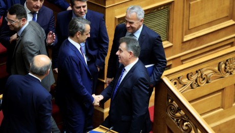 Μητσοτάκης συγχαρητήρια Προϋπολογισμός