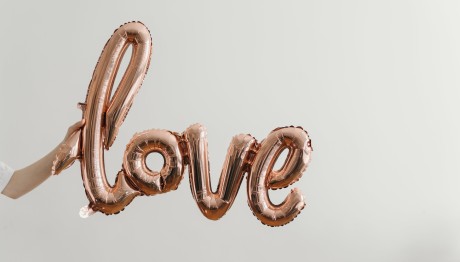 Μήπως Θέλει Να Σε Ξανακερδίσει;