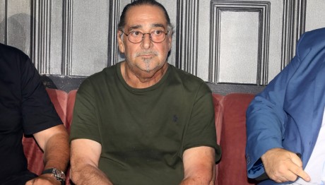 Βασίλης Καρράς: Τα Τελευταία Λόγια Λίγες Μέρες Πριν Πεθάνει