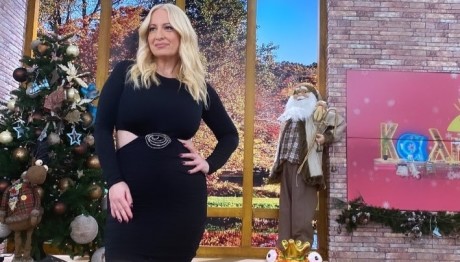 Αφροδίτη Γραμμέλη: Πέθανε Ο Πατέρας Της