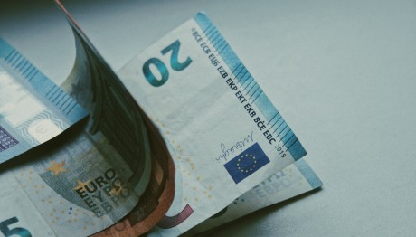 Ξεπαγώνουν Οι Τριετίες: Ποιοι Είναι Οι Κερδισμένοι