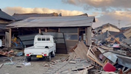 Σεισμός 7,6 Ρίχτερ στην Ιαπωνία: Δεκάδες μετασεισμοί