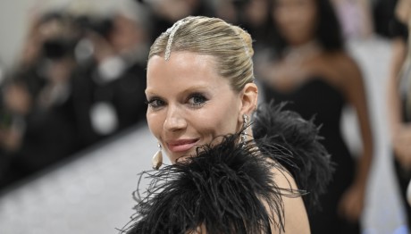 Σιένα Μίλερ