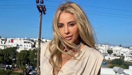 Γωγώ Μαστροκώστα