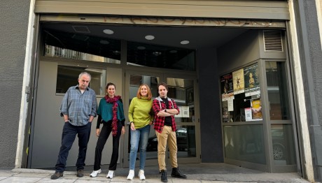 Θέατρο: «4 λεπτά και 12 δευτερόλεπτα» στο Studio Μαυρομιχάλη