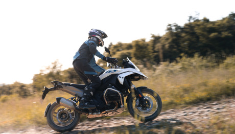 Διακοπή συνεργασίας της BMW Motorrad με συνεργάτη της