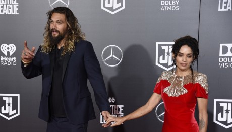 Τζέισον Μομόα - Λίσα Μπονέ