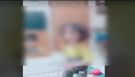 Μέγαρα: Είχε Ρίξει Καυτό Νερό Στον 4χρονο