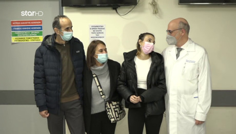 Πατέρας Έδωσε Ζωή Στην Κόρη Του Με Μεταμόσχευση Ήπατος