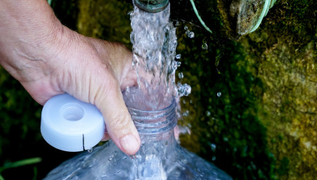 Ζάκυνθος: Οι βρύσες Τρέχουν Πετρέλαιο