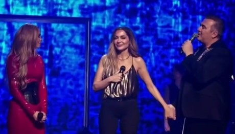 Βασίλης Καρράς