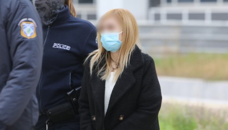 Μητέρα Πάτρα: Τι Απάντησε Για Τα Μηνύματα Με Τον Δασκαλάκη