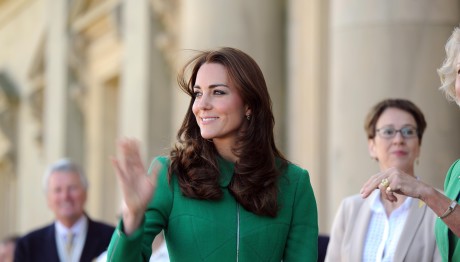 Κέιτ Μίντλετον: Το Χειρουργείο Και Η Ουλή Στο Κεφάλι