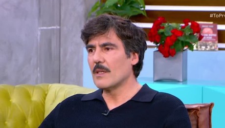 Αντώνης Καρυστινός