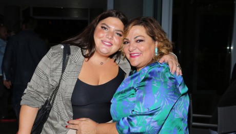 Βίκυ Σταυροπούλου - Δανάη Μπάρκα