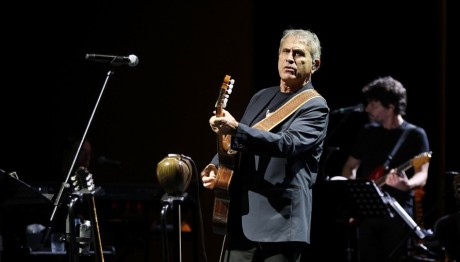 Ποια Άλλη Εκτός Από Τη Γερμανού Πήρε Το Μέρος Του Νταλάρα