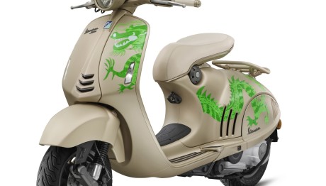 H Vespa 946 Dragon Είναι Για...Λίγους