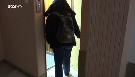 Άγιος Παντελεήμονας: Το Προφίλ Του Δράκου Των Ασανσέρ