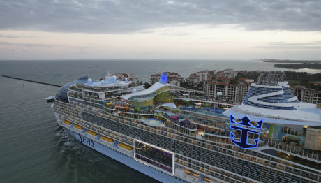 Icon of the Seas: Το Μεγαλύτερο Κρουαζιερόπλοιο Του Κόσμου