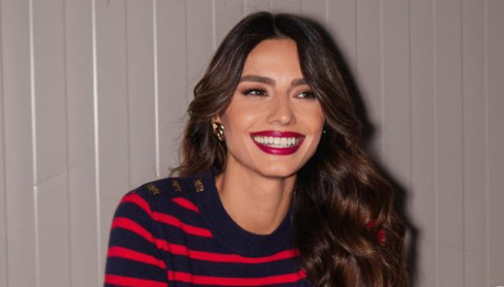 Ηλιάνα Παπαγεωργίου: Άναψε τζάκι στο υπέροχο σπίτι της