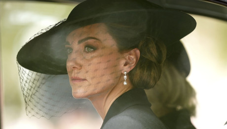 Κέιτ Μίντλετον: Οργή Για Ψευδές Ρεπορτάζ Για Την Υγεία Της