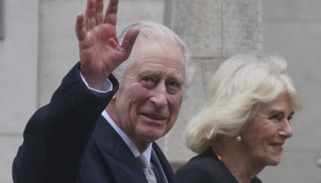 Βασιλιάς Κάρολος: Διαγνώστηκε Με Καρκίνο