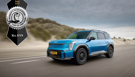 75 γυναίκες δημοσιογράφοι προτιμούν Kia EV9