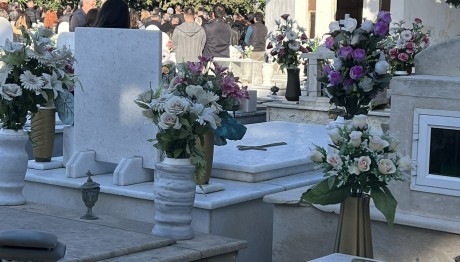 Τροχαίο Κρήτη: Σπαραγμός Στην Κηδεία Του 2χρονου Νικόλα