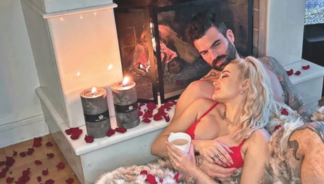 Τούνη - Αλεξάνδρου