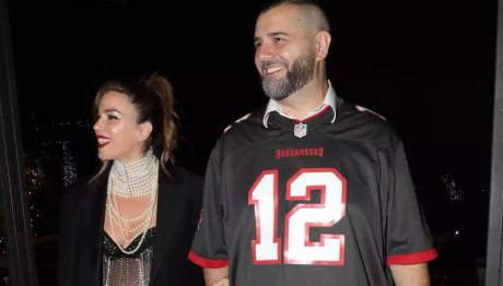 Κατερίνα Στικούδη: Γεννάει Η Τραγουδίστρια