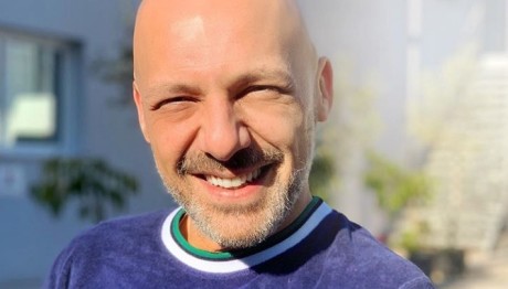 Νίκος Μουτσινάς