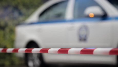 Τρίκαλα: Γιος Aποκεφάλισε Mε Aλυσοπρίονο Tον Πατέρα Του