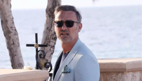 Γιώργος Καπουτζίδης