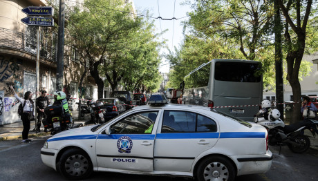 Εξάρχεια: Δολοφονία Κι Όχι Αυτοκτονία Ο Θάνατος Της Γυναίκας