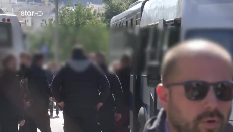Γκάζι: Στον Ανακριτή Μπράβοι Που Ξυλοκοπούσαν Θαμώνες