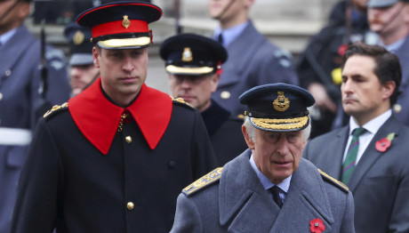 Κάρολος: Επικίνδυνος Ο Καρκίνος - Ξεκίνησε Τα Πλάνα Διαδοχής