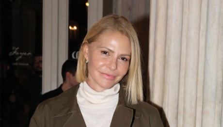 Τζένη Μπαλατσινού