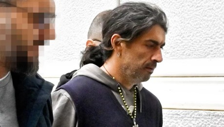 Παλαιοχριστιανός: Ψάχνει Σπίτι Και Δουλειά