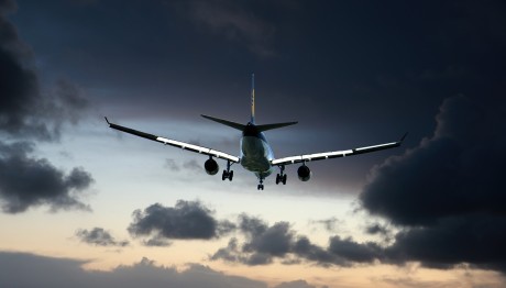 Λονδίνο: Αεροπλάνο Δεν Μπορούσε Να Προσγειωθεί Από Τον Αέρα