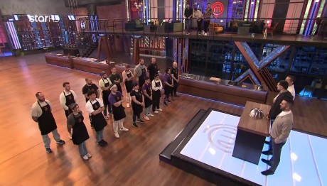 MasterChef: Μαγειρική Σκυταλοδρομία Στα Τυφλά