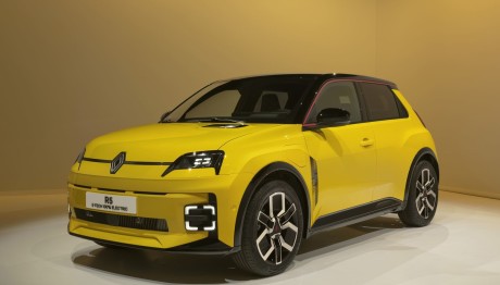 Πότε έρχεται στην Ελλάδα το νέο Renault 5 E-Tech