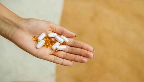 ΕΟΦ: Καμπανάκι για επικίνδυνα συμπληρώματα διατροφής