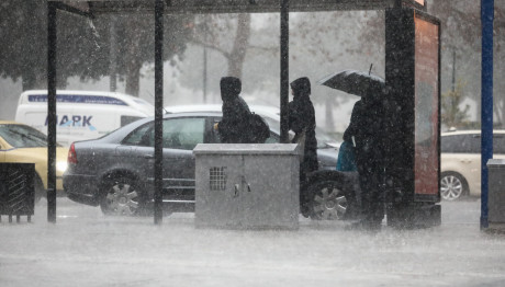 Καιρός: Κακοκαιρία Εξπρές Από Το Απόγευμα