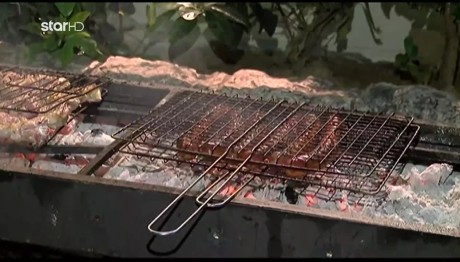 Τσικνοπέμπτη: Βροχή Τα Τηλέφωνα Στις Ταβέρνες