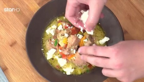 Συνταγή Για Χοιρινή Τηγανιά Με Φέτα