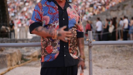 Γνωστός σχεδιαστής θα παντρευτεί τον αγαπημένο του το καλοκαίρι