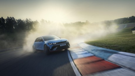 Το Hyundai IONIQ 5 N στους φιναλίστ του World Car Awards 2024