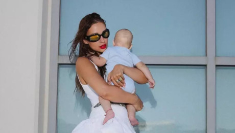 Φουρέιρα: Φωτογραφίζει Τον Γιο Της Στα Πρώτα Του Βήματα!