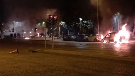 Επεισόδια στην Πανεπιστημιούπολη - Μολότοφ